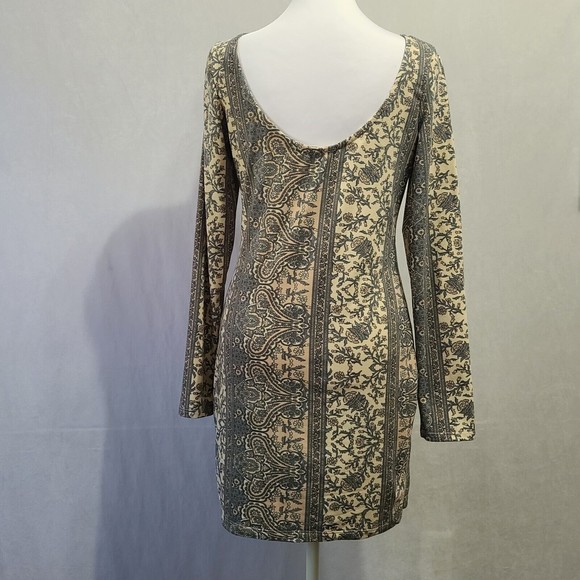 Honey Punch Dress Size L Mini Bodycon Soft - Picture 3 of 7